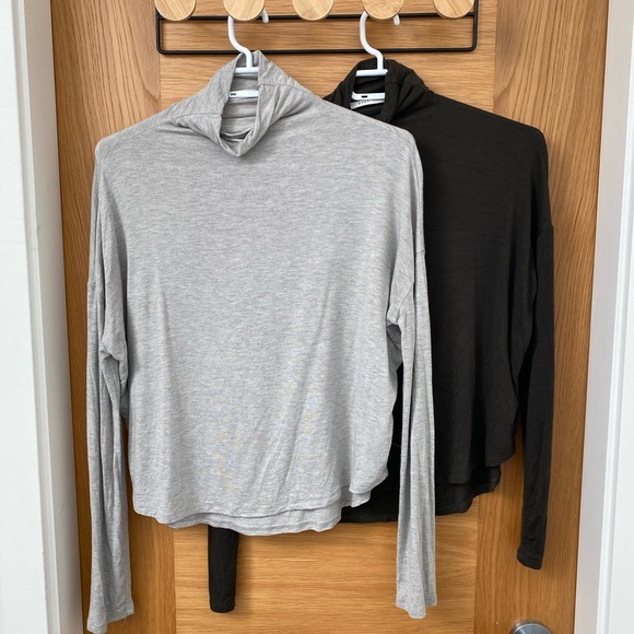 Bundle of 2 Babaton Seaton Shirts - Picture 3 of 8